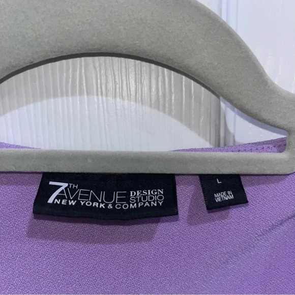 7th Ave sleeveless top - Picture 2 of 4